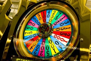 PG Soft slot game interface on link oppatoto platform showing reels and paytable